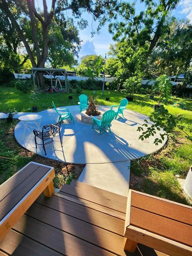 Homestay Spacious Bedroom With Private Workspace, Ensuite Bathroom - Room# 1 In Shared House No Pet Orlando